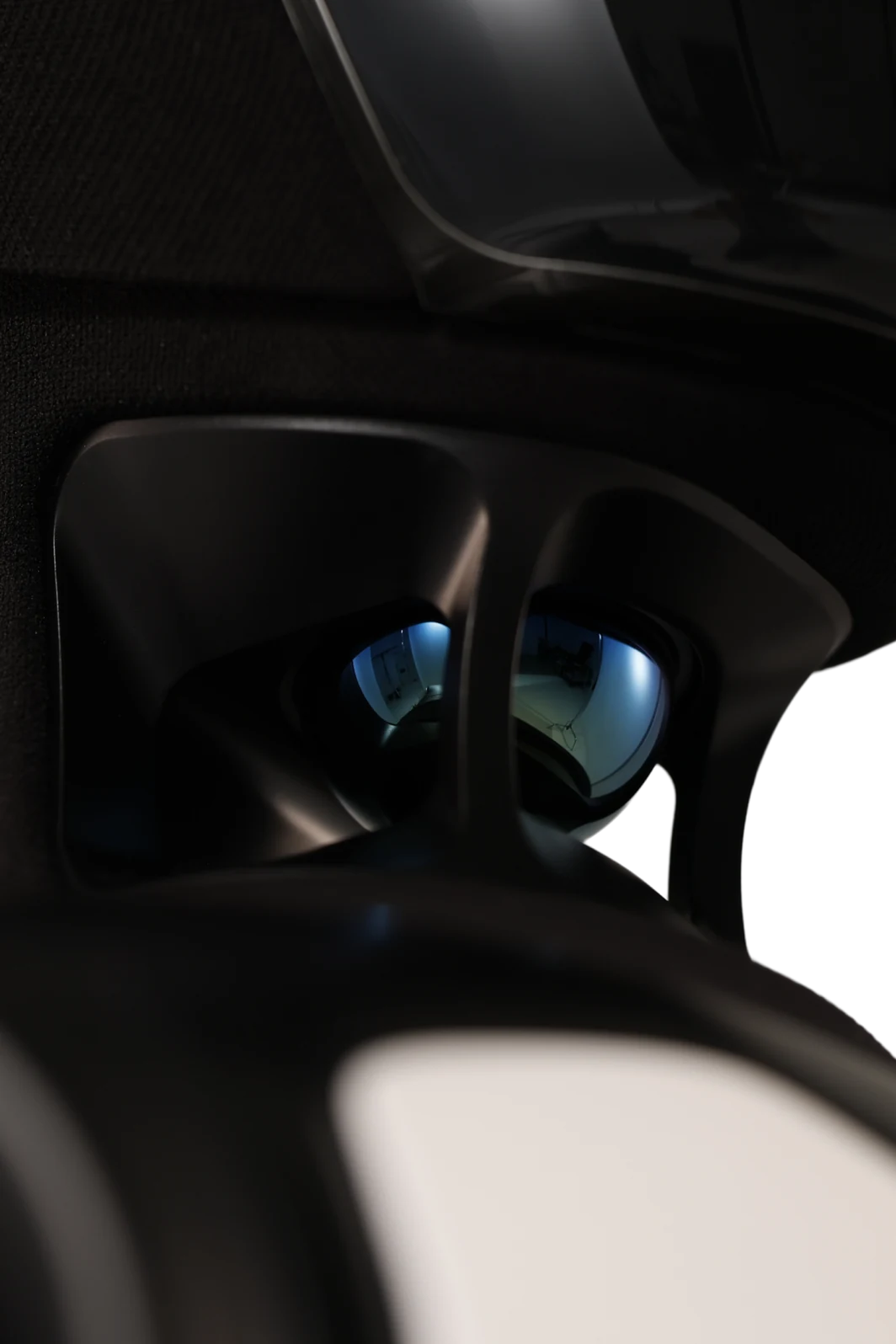 FF All-New Futurist Ultra 颈部激光雷达